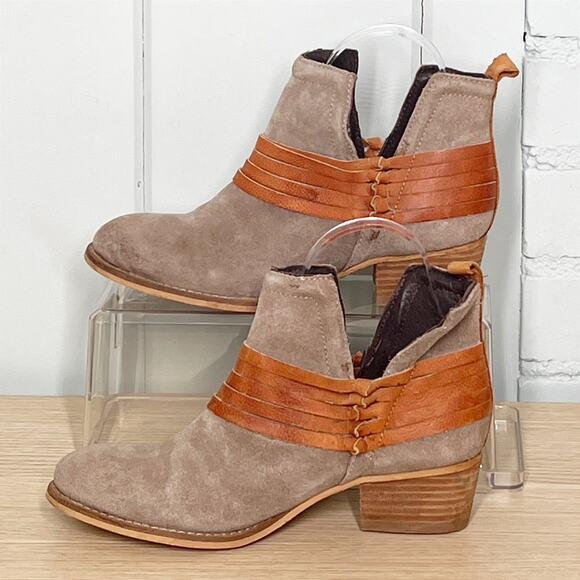 Diba True Sly Fox Gray Leather and Suede Ankle Booties 6 - Picture 2 of 9